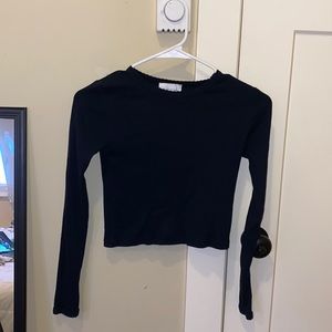 long sleeve crop top
